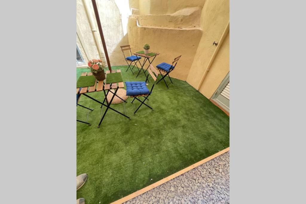 2 Bed Apt In Heart Of St Julians - 5Min From Seafront San Ġiljan Buitenkant foto